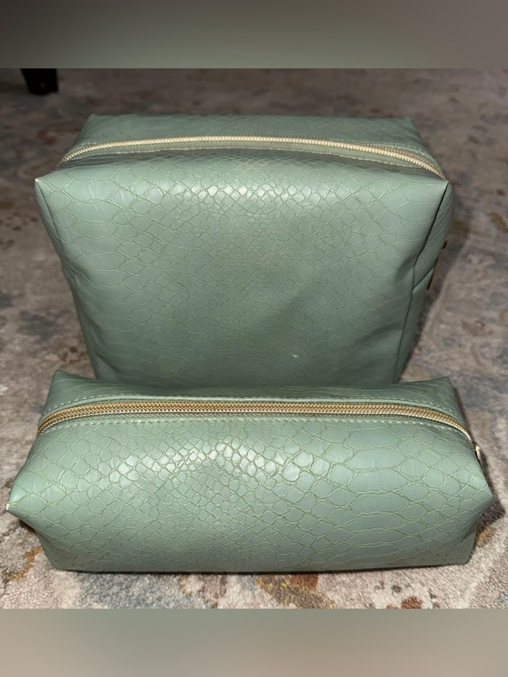Sonia Kashuk Light Mint Green Textured Cosmetic Pouch Set